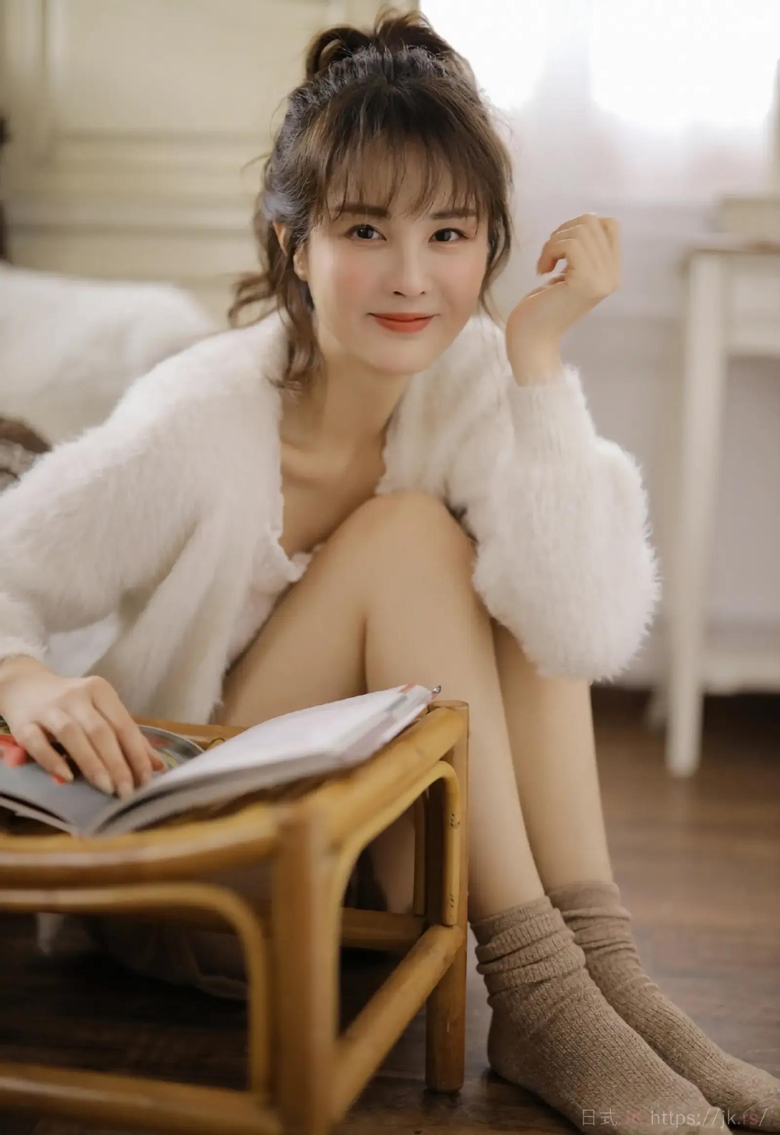 Modern Jk Academic Dress Edition